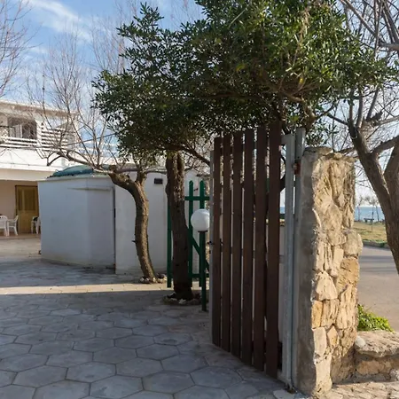بيت للعطل Casa Ezio 2 Fronte Mare A Punta Grossa Di بونتا بروسسيوتو