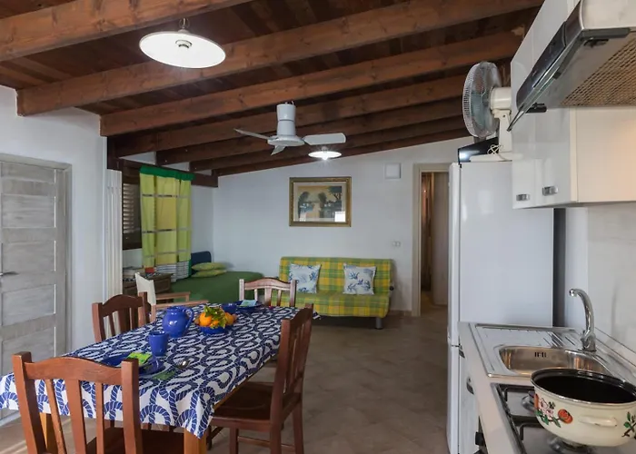 بيت للعطل Casa Ezio 2 Fronte Mare A Punta Grossa Di بونتا بروسسيوتو