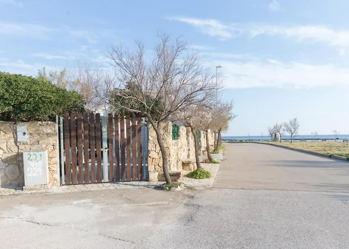 Casa Ezio 2 Fronte Mare A Punta Grossa Di