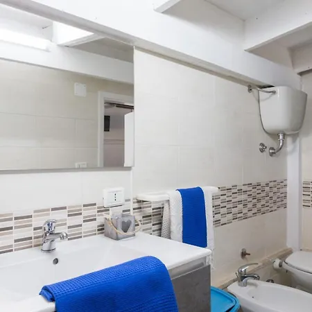 Tatil Evi Casa Ezio 2 Fronte Mare A Punta Grossa Di *